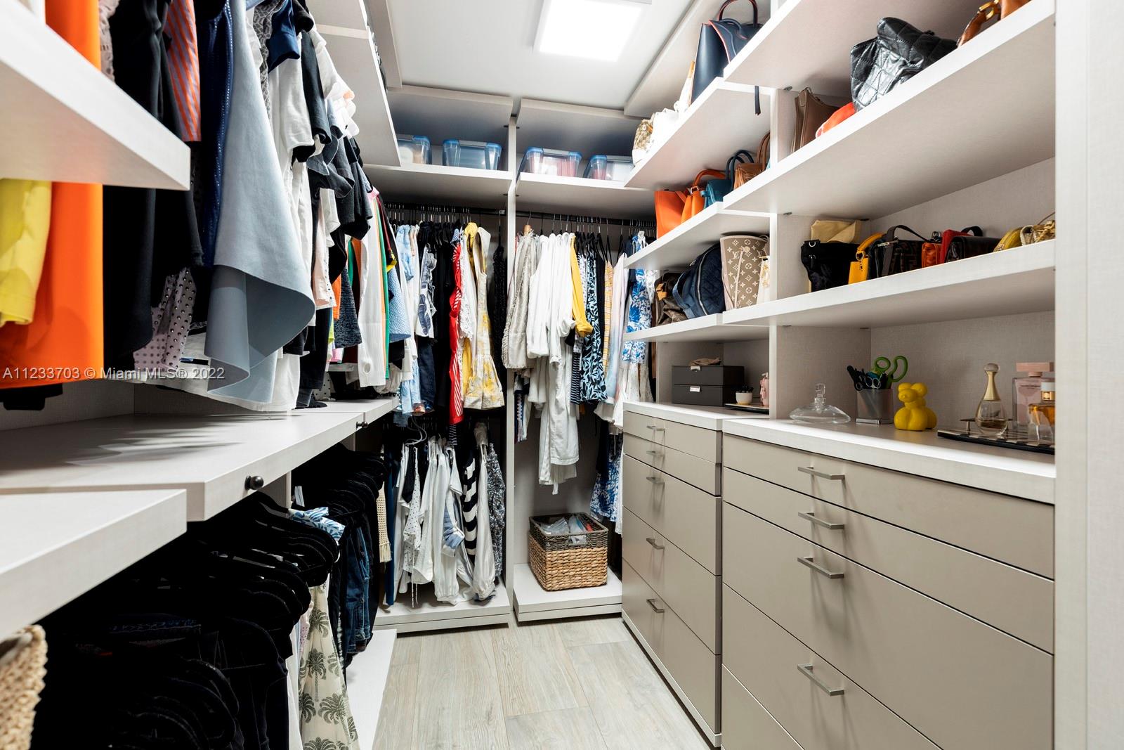 BISCAYNE KEY ESTATES - Residential