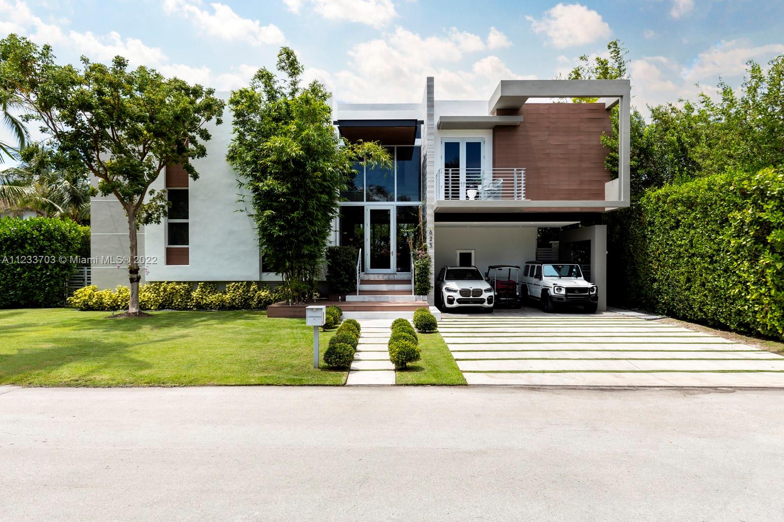 BISCAYNE KEY ESTATES - Residential