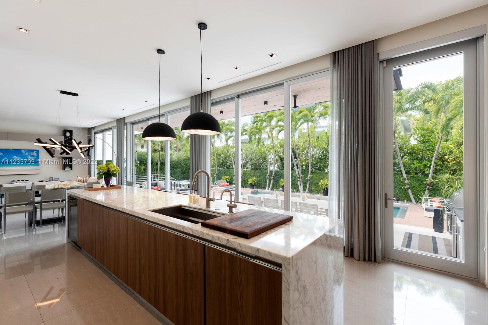 BISCAYNE KEY ESTATES - Residential