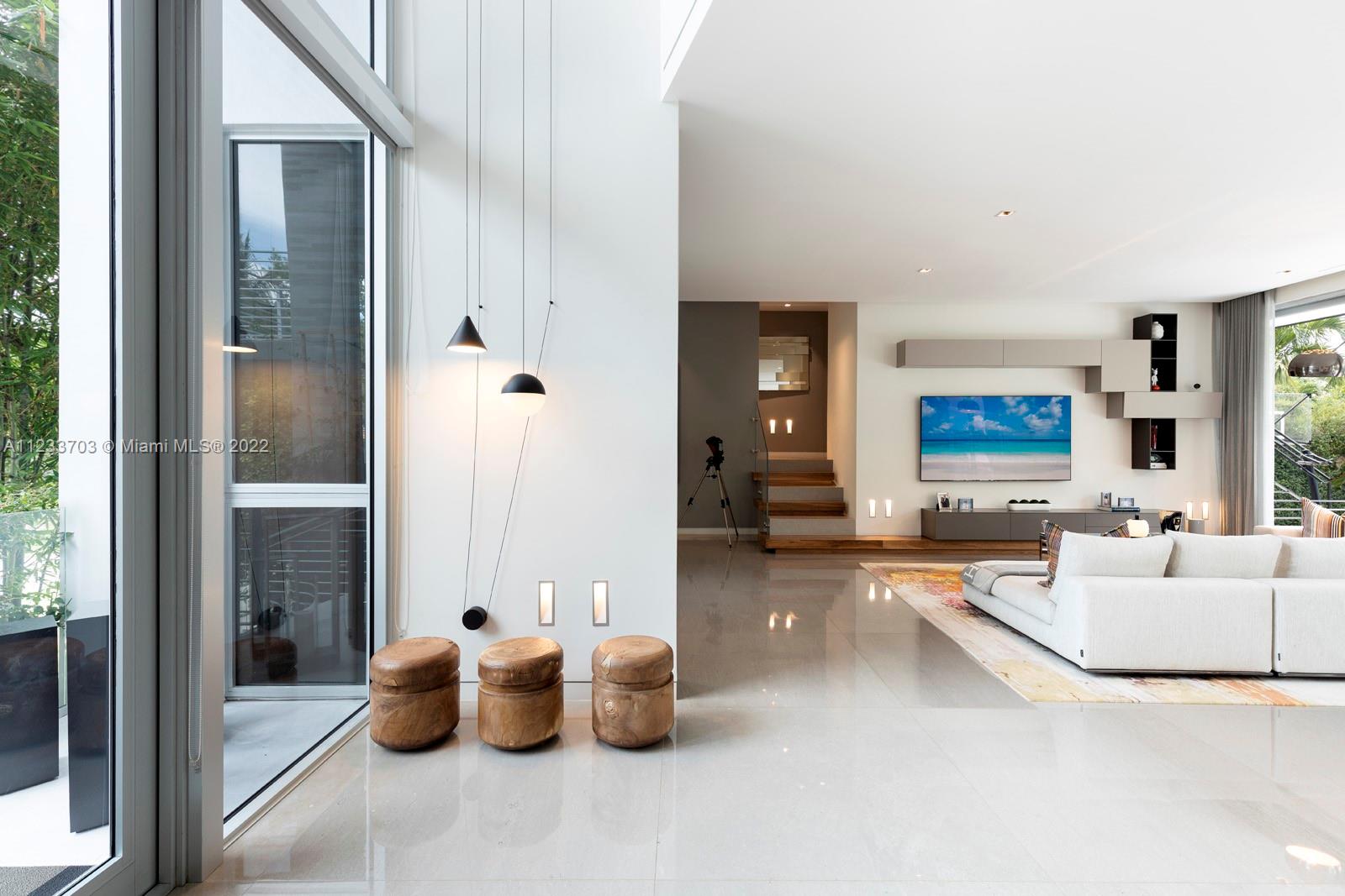 BISCAYNE KEY ESTATES - Residential