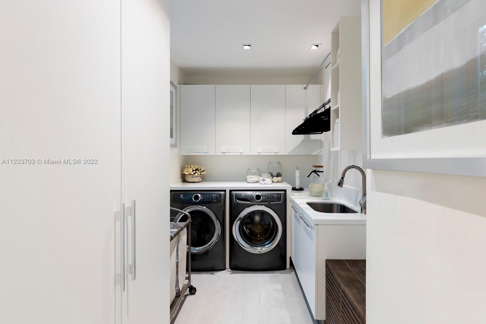 BISCAYNE KEY ESTATES - Residential