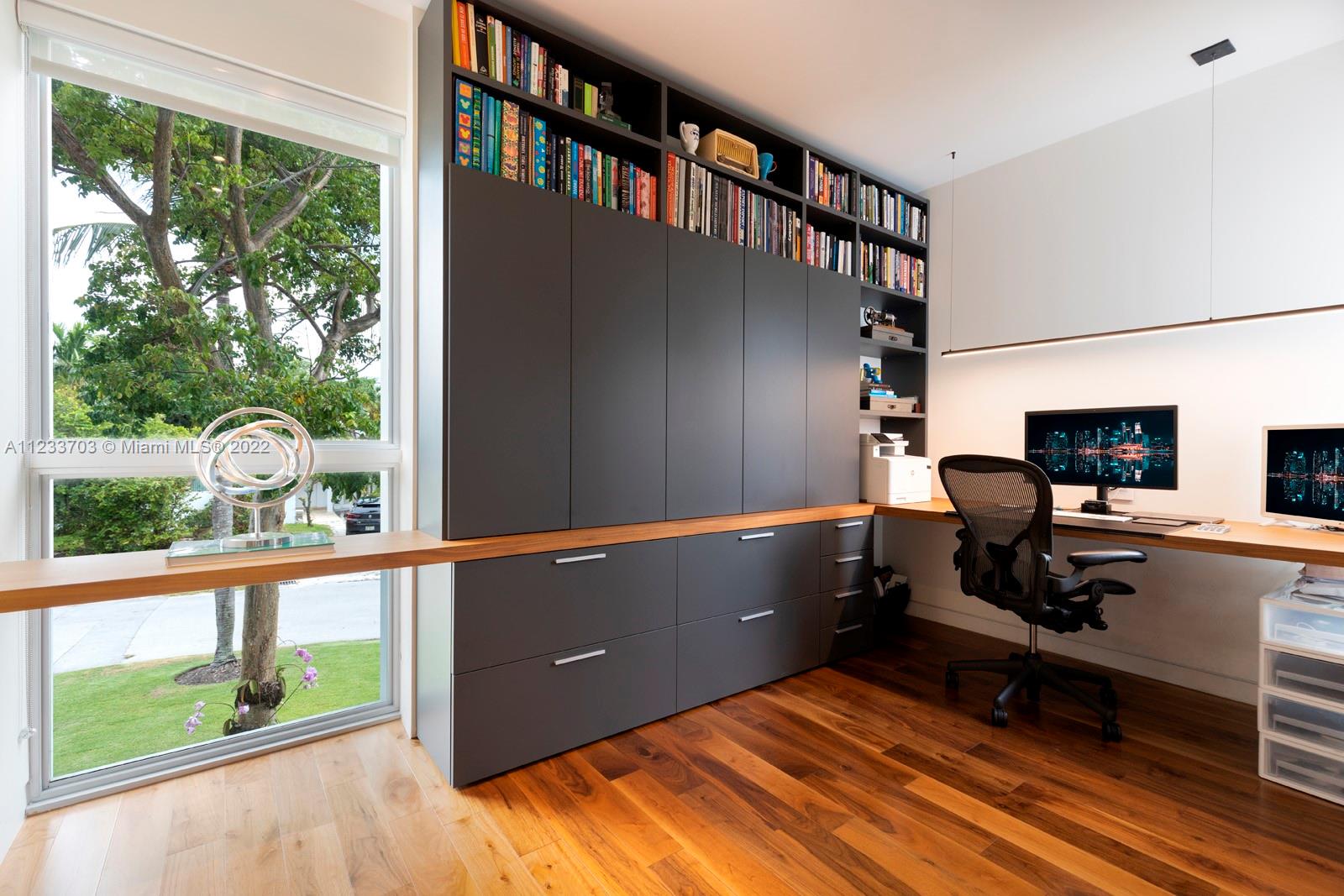 BISCAYNE KEY ESTATES - Residential