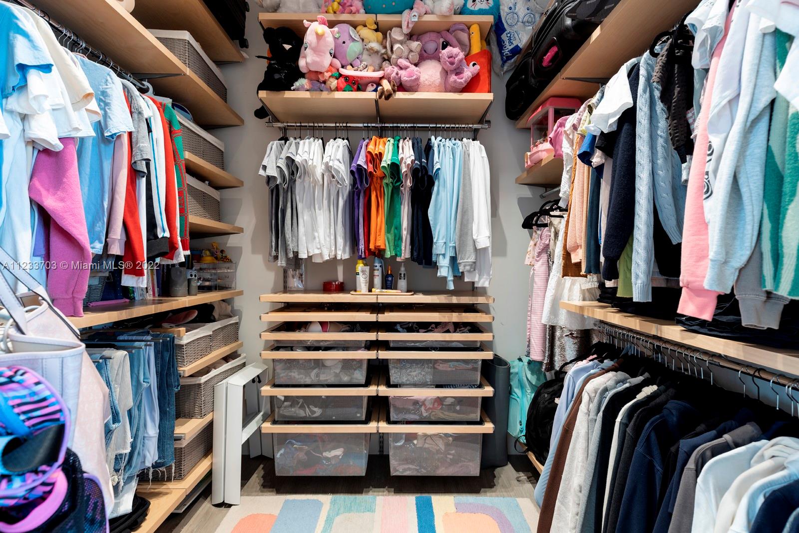 BISCAYNE KEY ESTATES - Residential