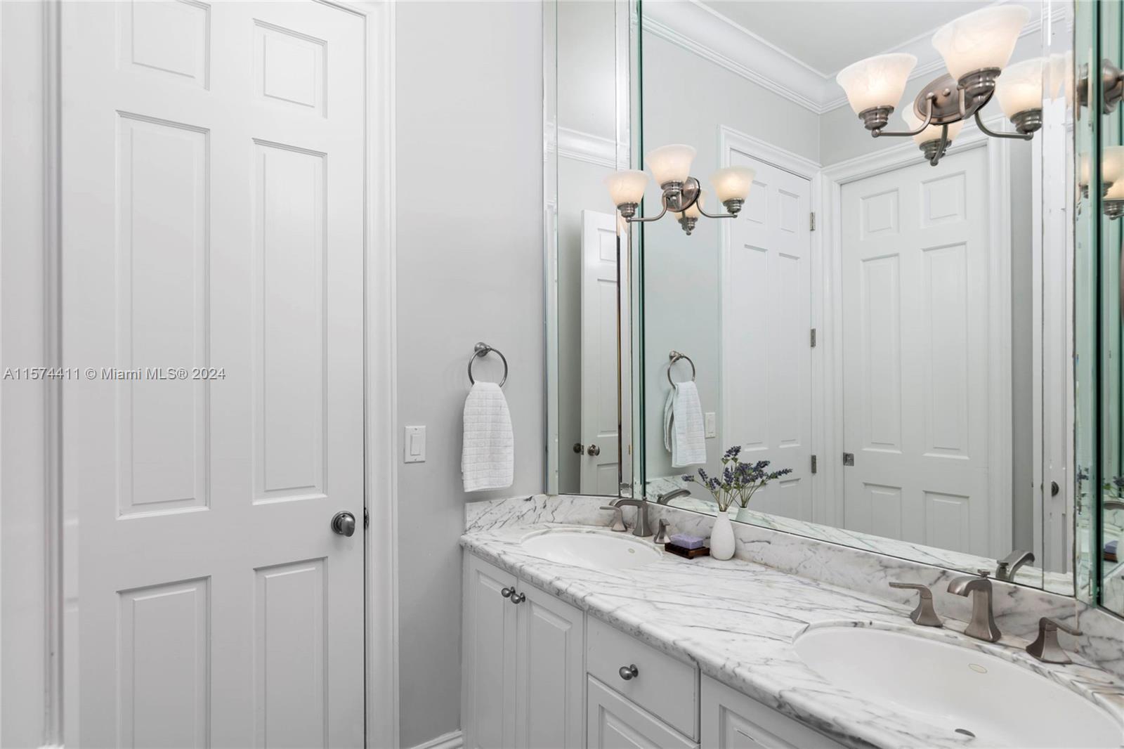 OAKRIDGE ESTATES SEC 3 - Residential