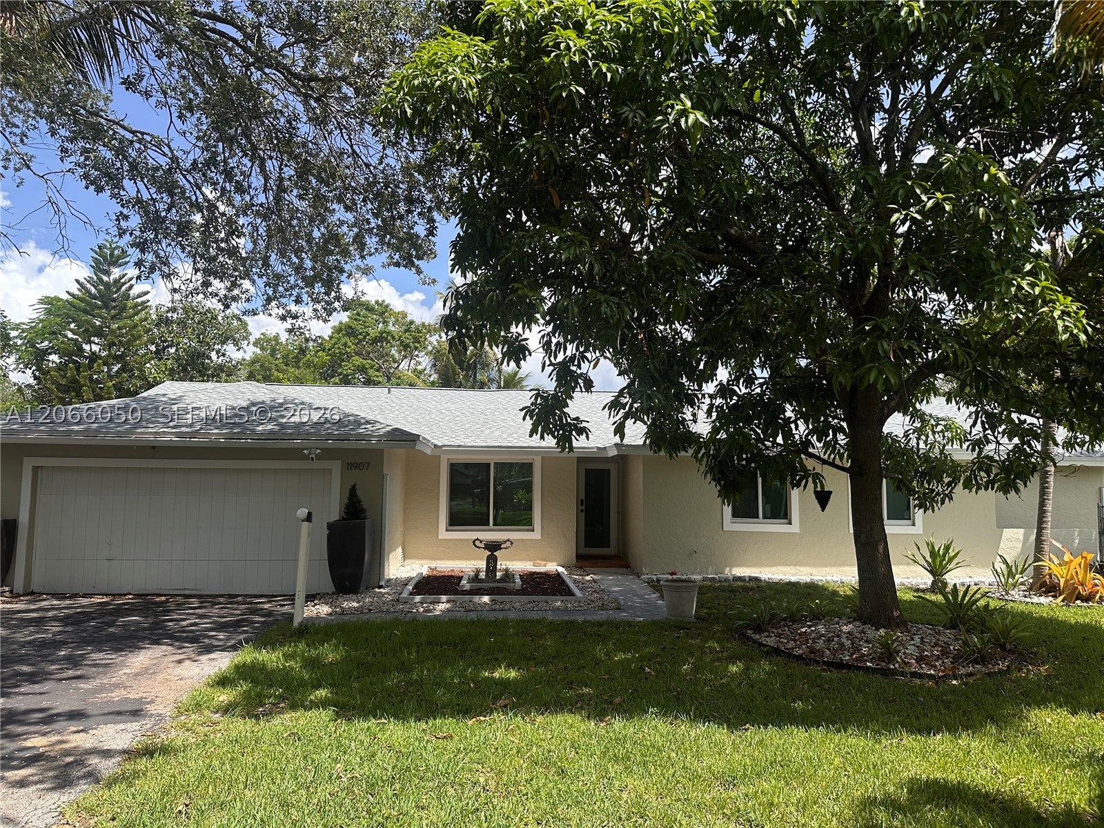 11907 Jennifer Way - Image 1