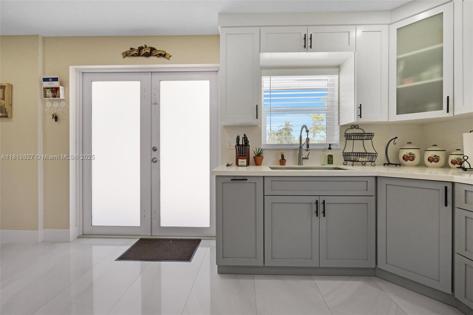 EVERGLADES SUGAR & LAND C - Residential