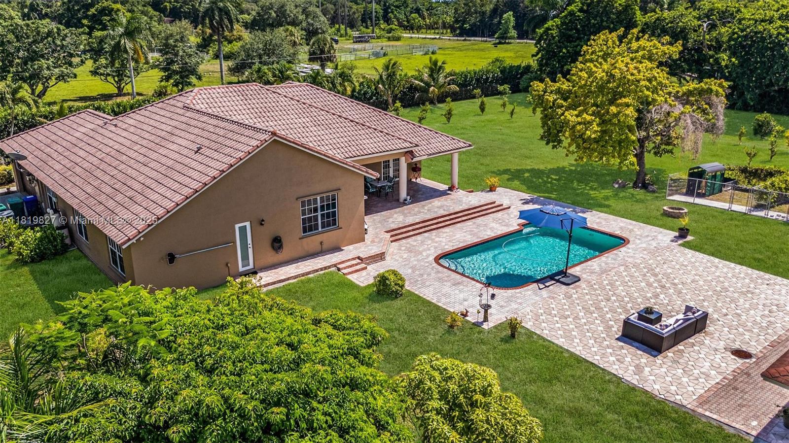 EVERGLADES SUGAR & LAND C - Residential