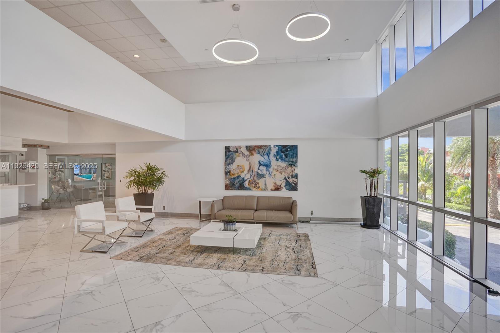 SILVER THATCH ATLANTIC PL - Residential