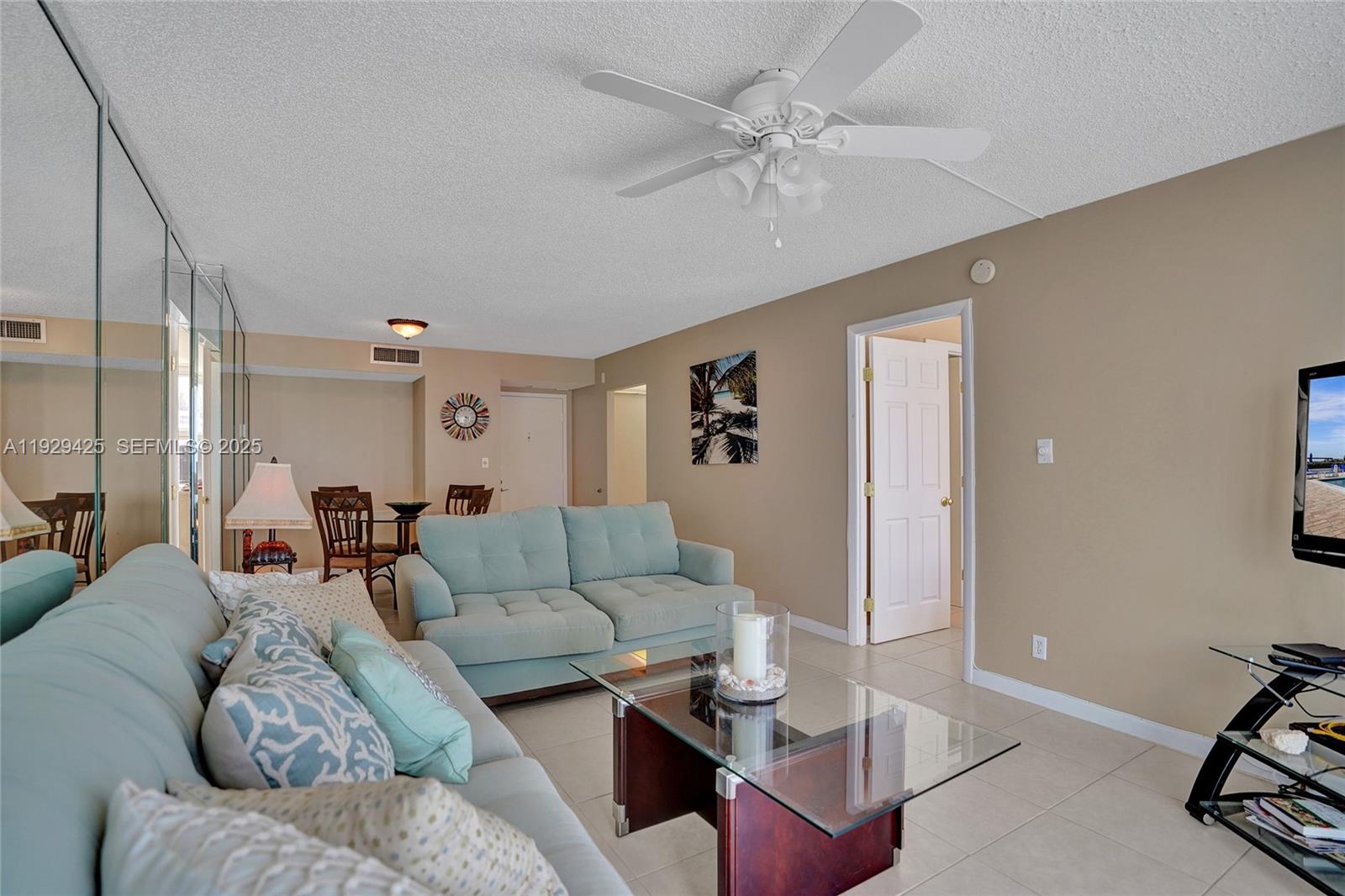 SILVER THATCH ATLANTIC PL - Residential