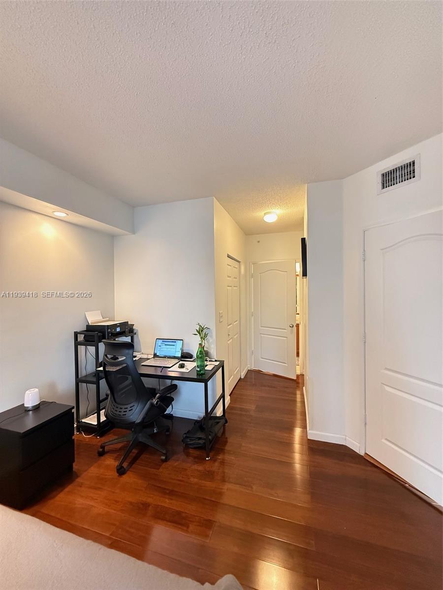 BLUE LAGOON CONDO - Residential