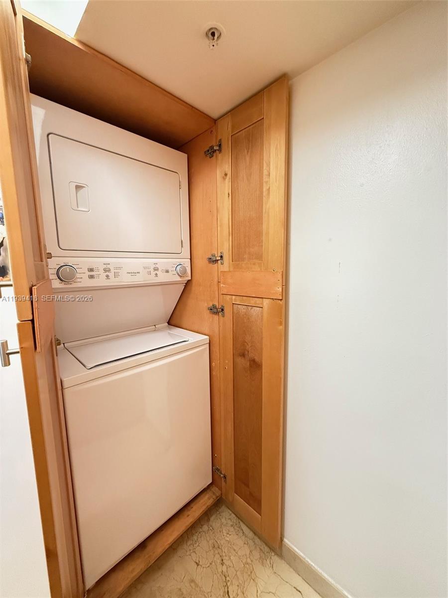 BLUE LAGOON CONDO - Residential