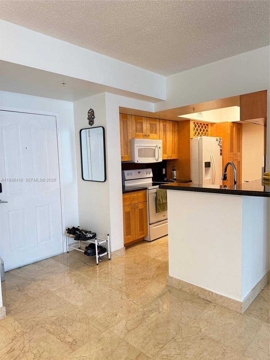 BLUE LAGOON CONDO - Residential