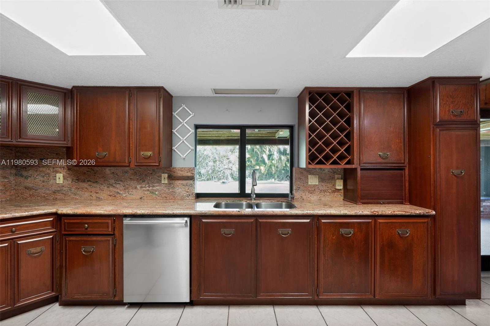 PAPAYA VILLAGE - Residential