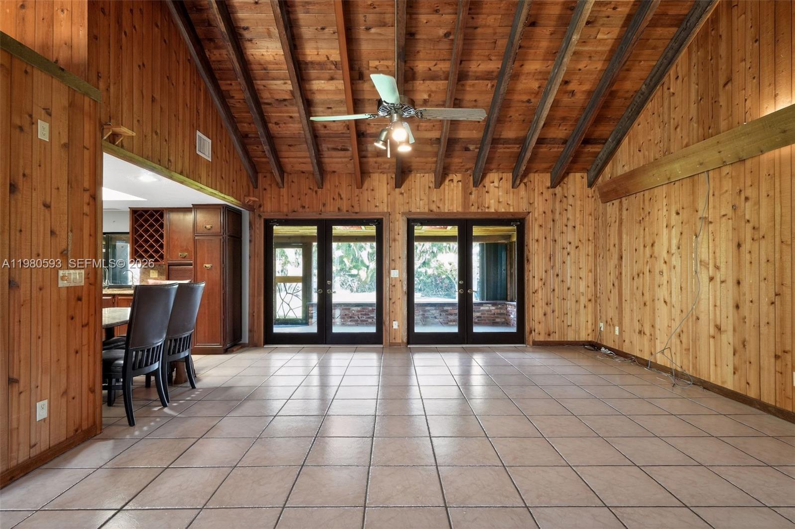 PAPAYA VILLAGE - Residential