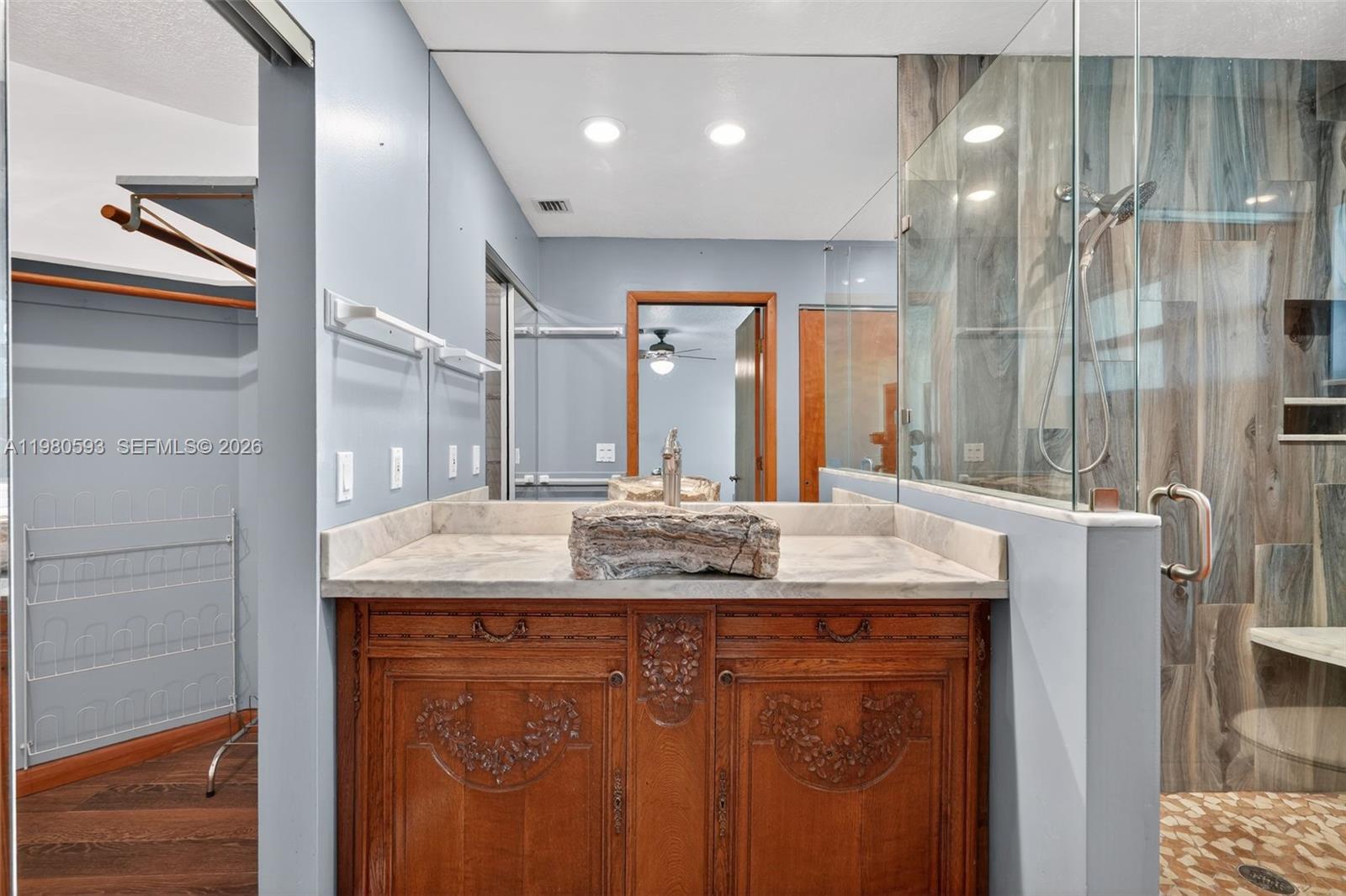 PAPAYA VILLAGE - Residential