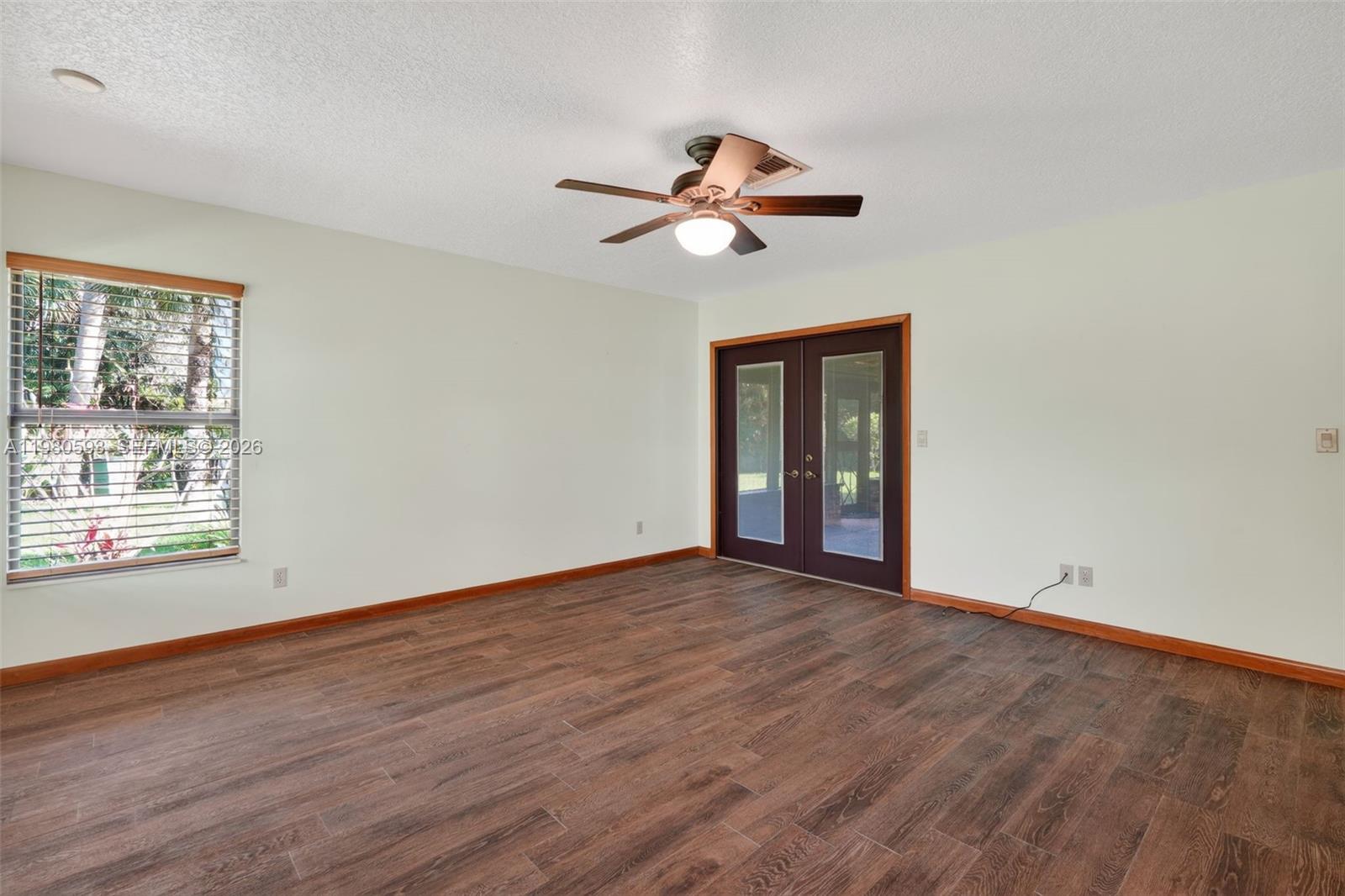 PAPAYA VILLAGE - Residential