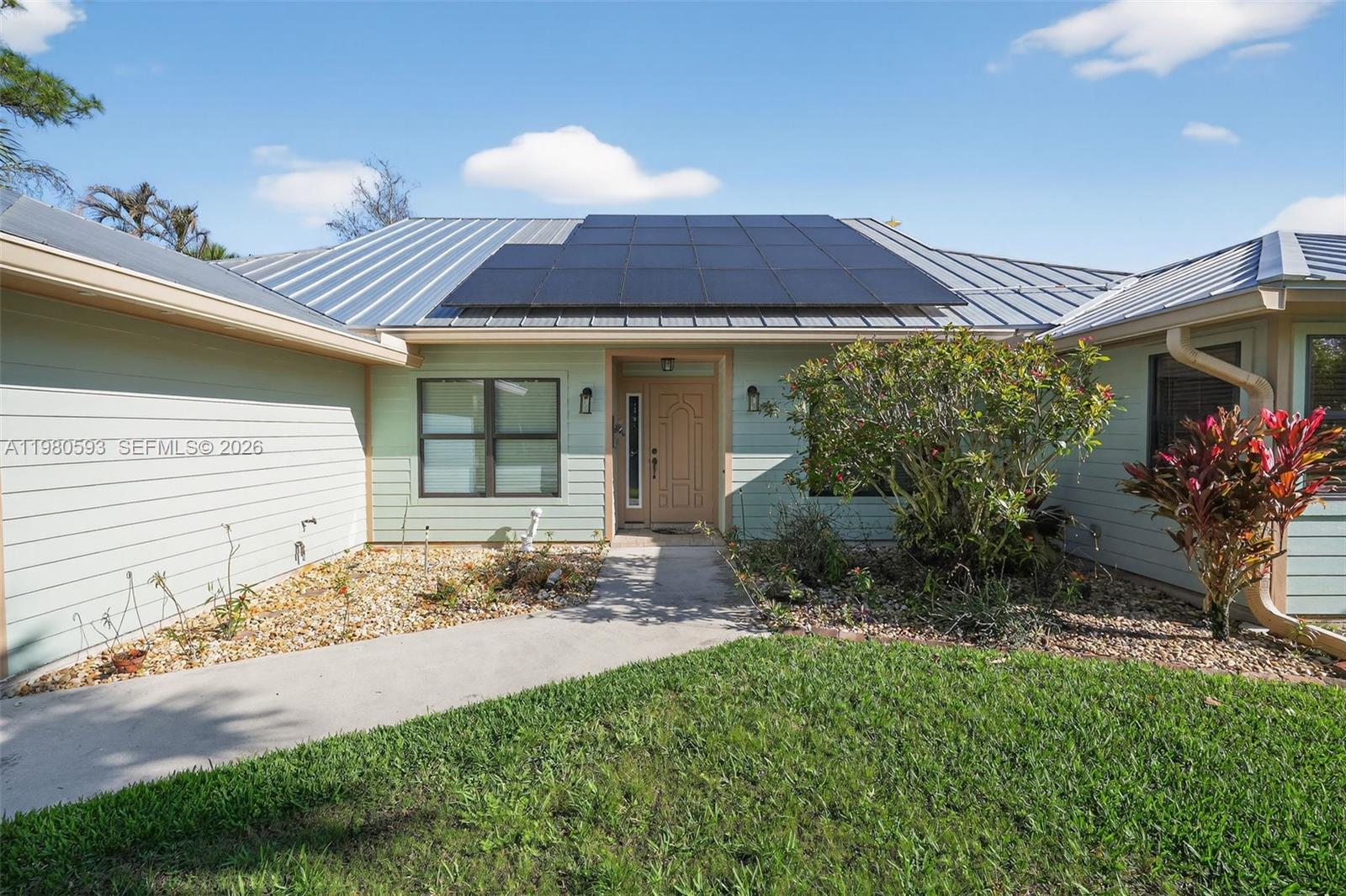 PAPAYA VILLAGE - Residential