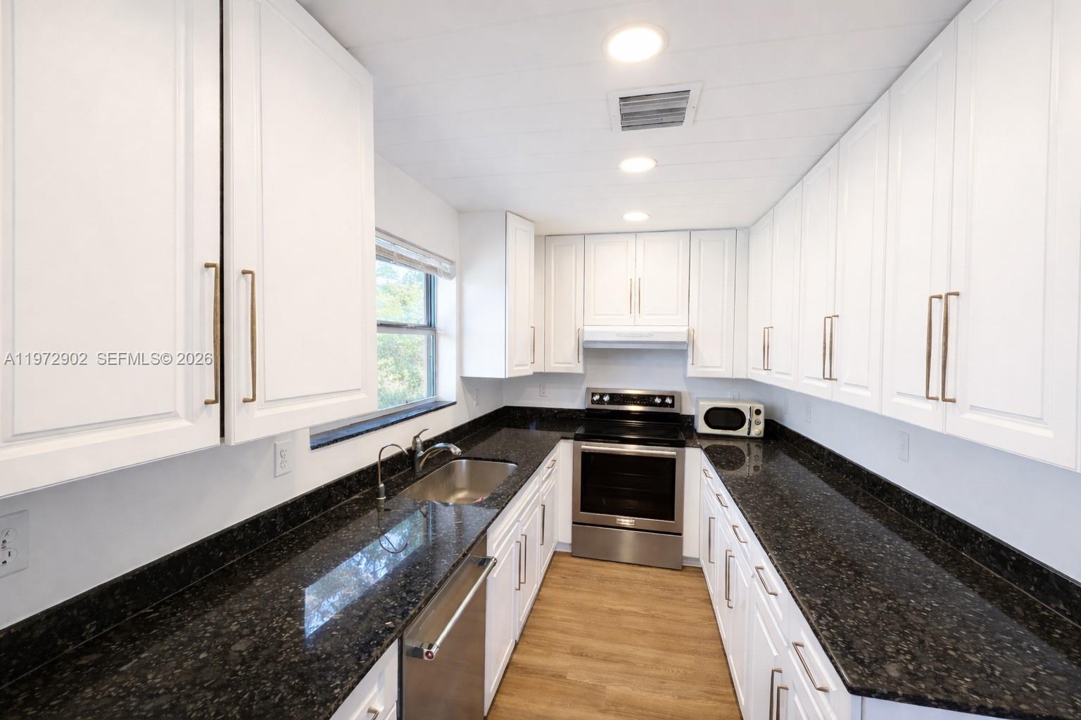 LOXAHATCHEE - Residential