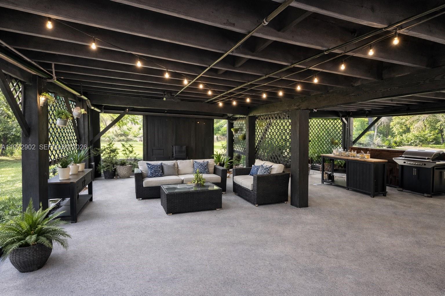 LOXAHATCHEE - Residential