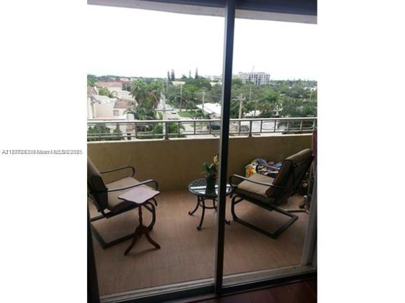 VICTORIA PARK TOWER CONDO - Residential