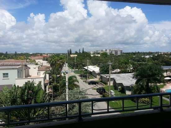 VICTORIA PARK TOWER CONDO - Residential