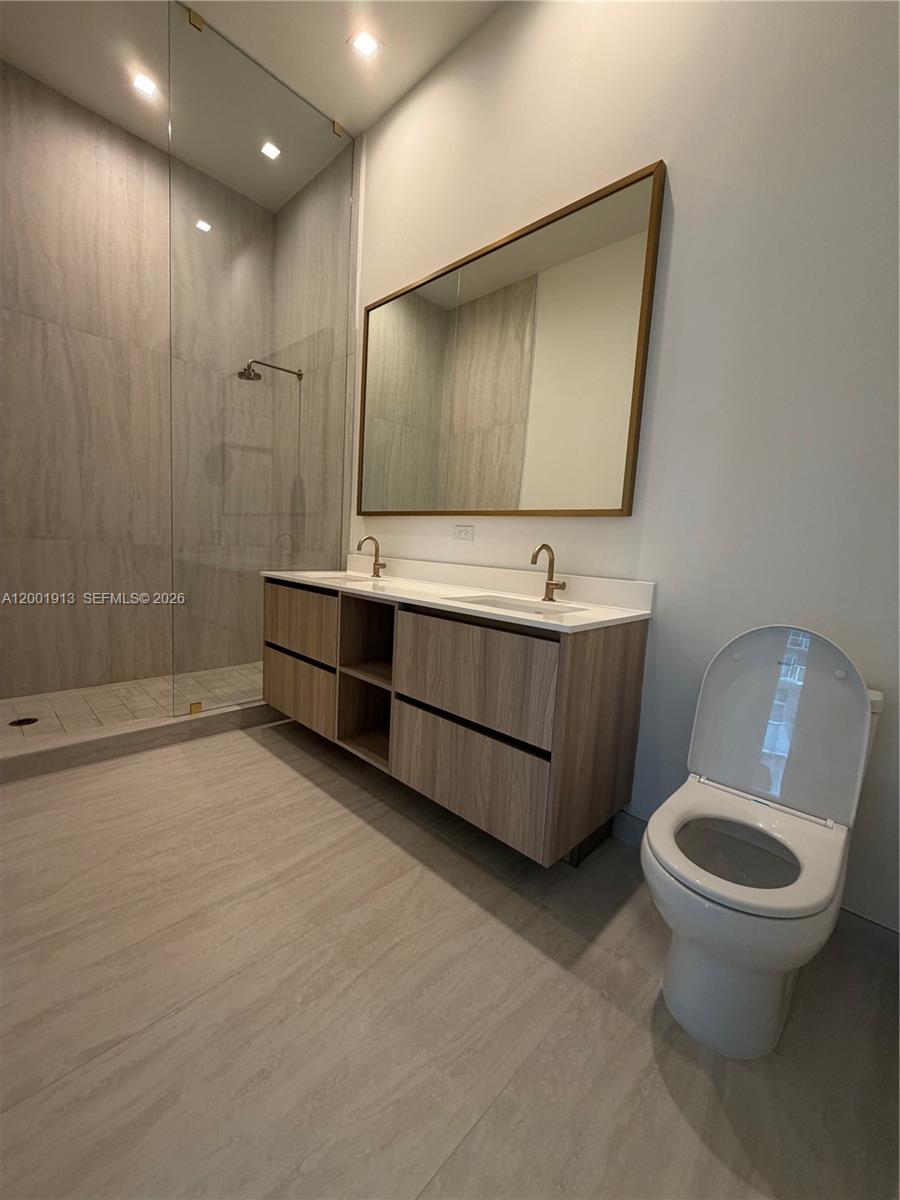 Viceroy Brickell - Residential Lease