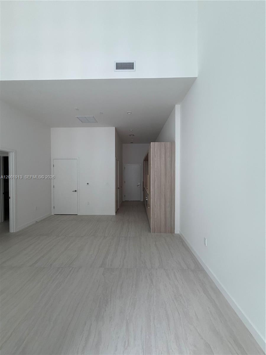 Viceroy Brickell - Residential Lease