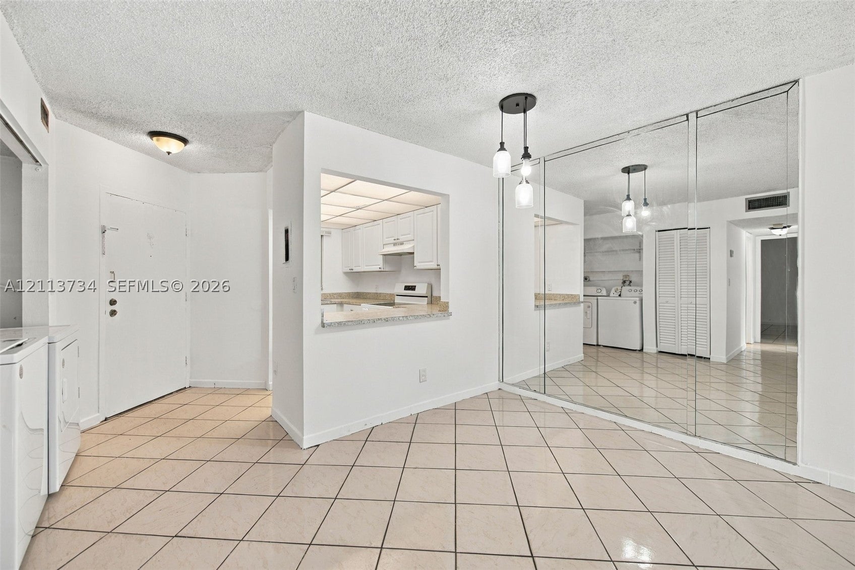 1750 W 46th St