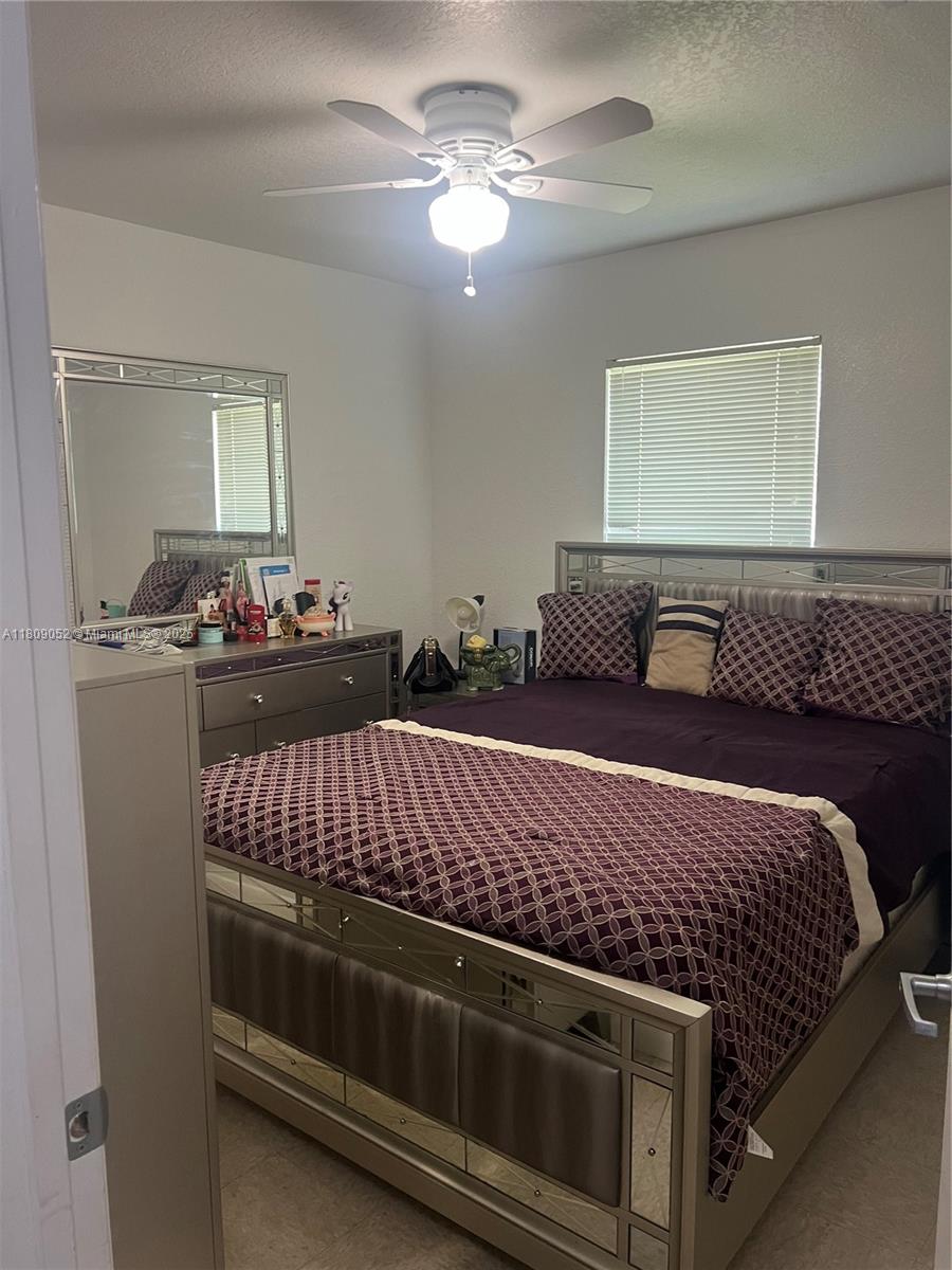 CARIBBEAN PALMS FIRST ADD - Residential