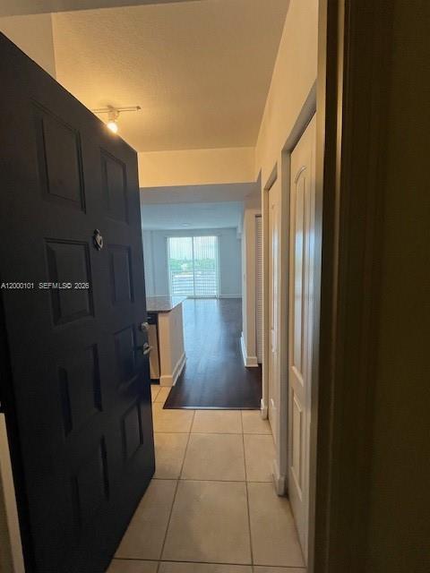 RADIUS CONDO - Residential