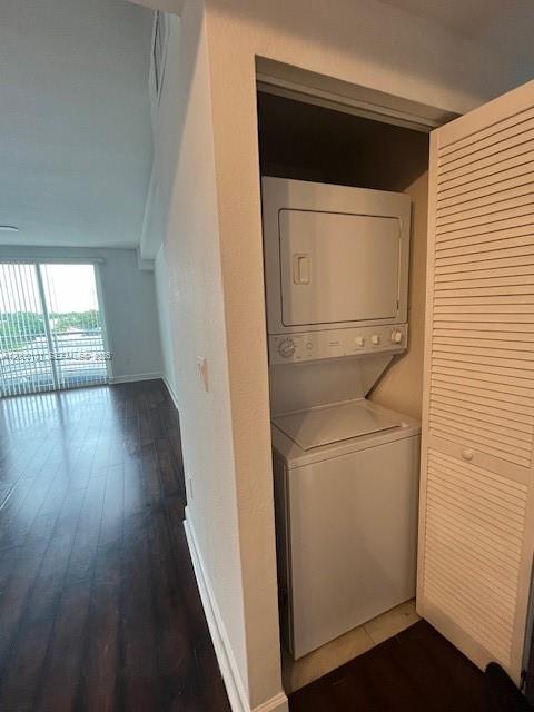 RADIUS CONDO - Residential