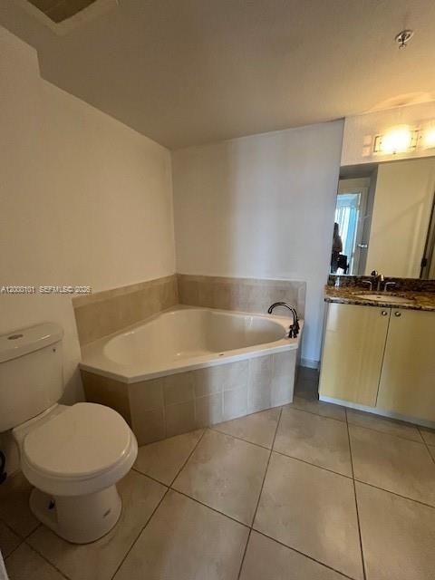 RADIUS CONDO - Residential