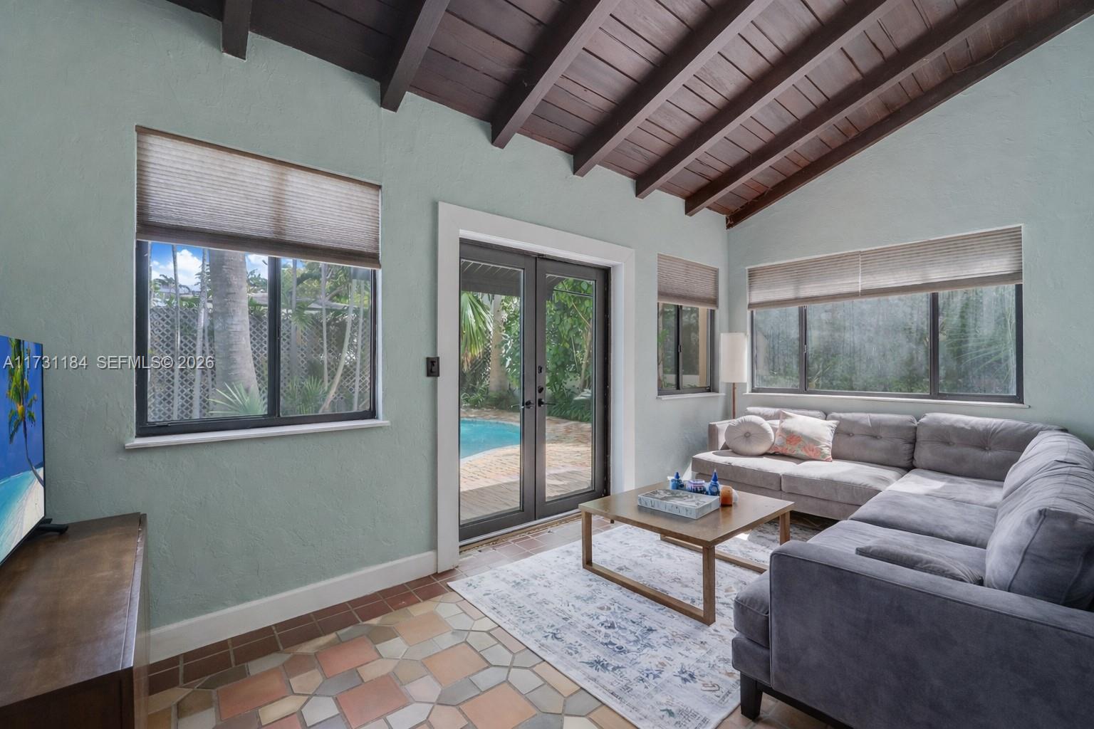 BEACH VIEW ADDN - Residential