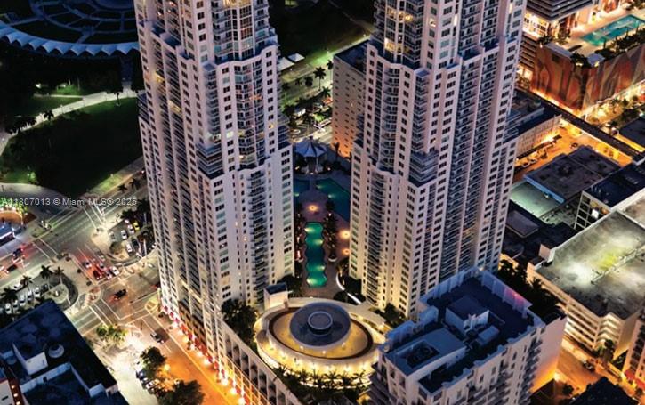 VIZCAYNE SOUTH CONDO - Residential Lease