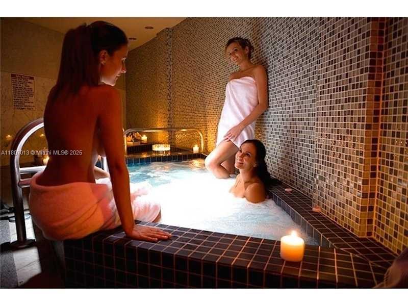 VIZCAYNE SOUTH CONDO - Residential Lease