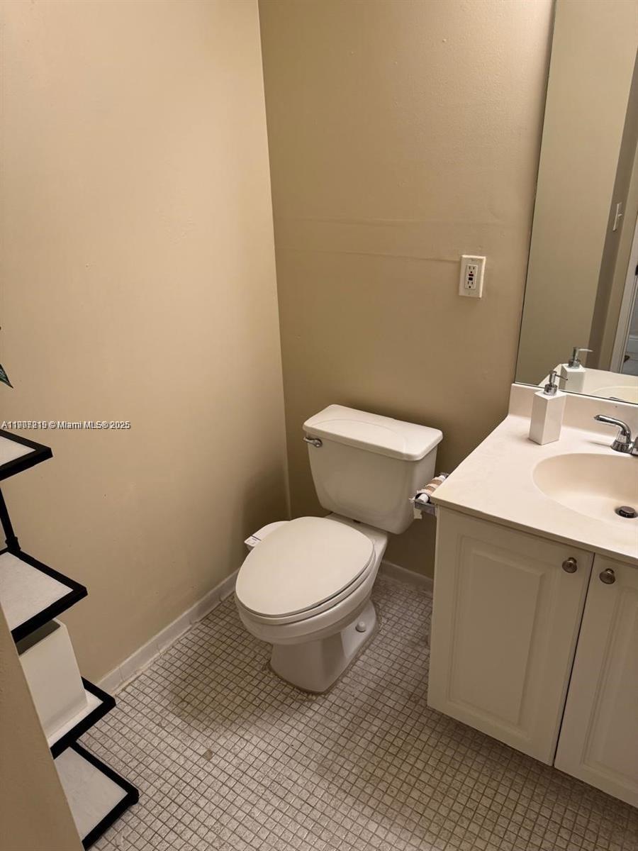 OCEANVIEW BUILDING B COND - Residential