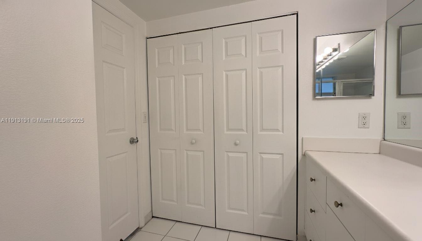 EL-AD RESIDENCES AT MIRAM - Residential Lease