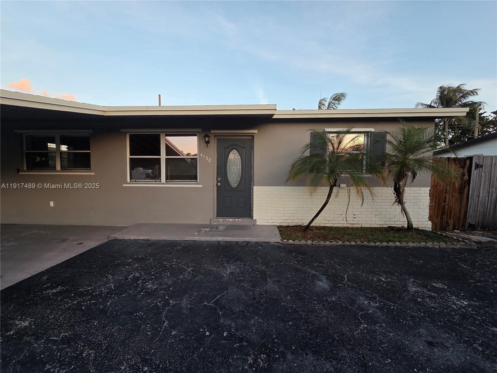 TWIN LAKES HOMES SEC 4 - Residential Lease