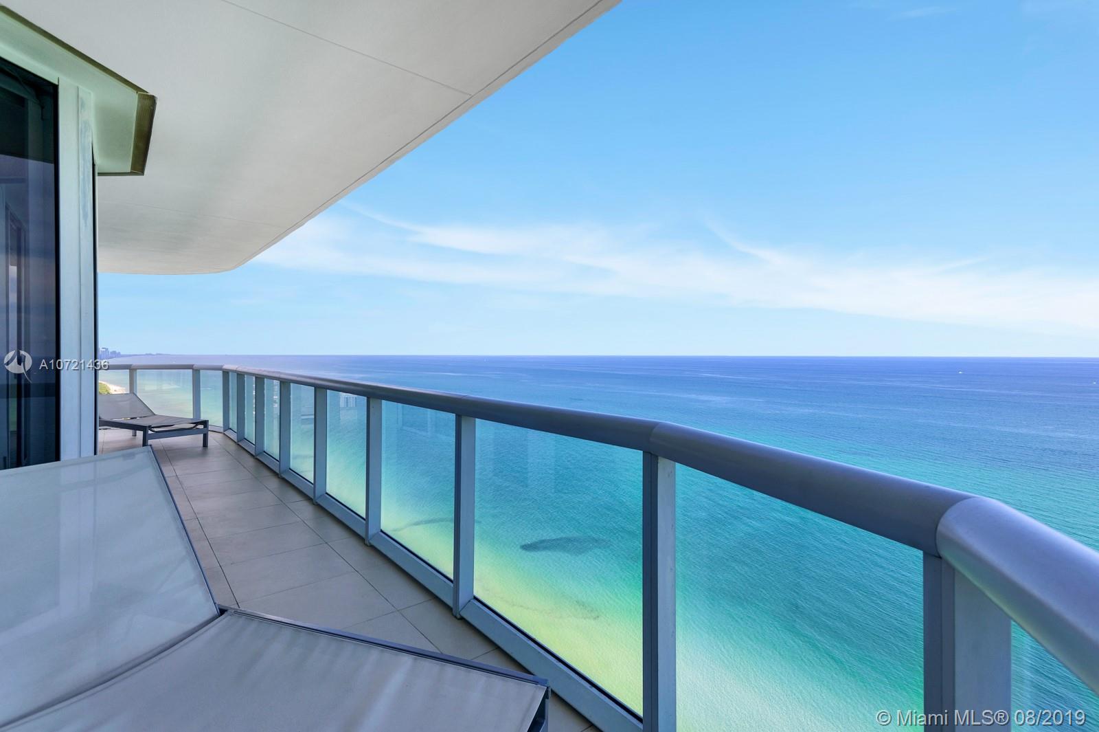 AKOYA CONDO - Residential