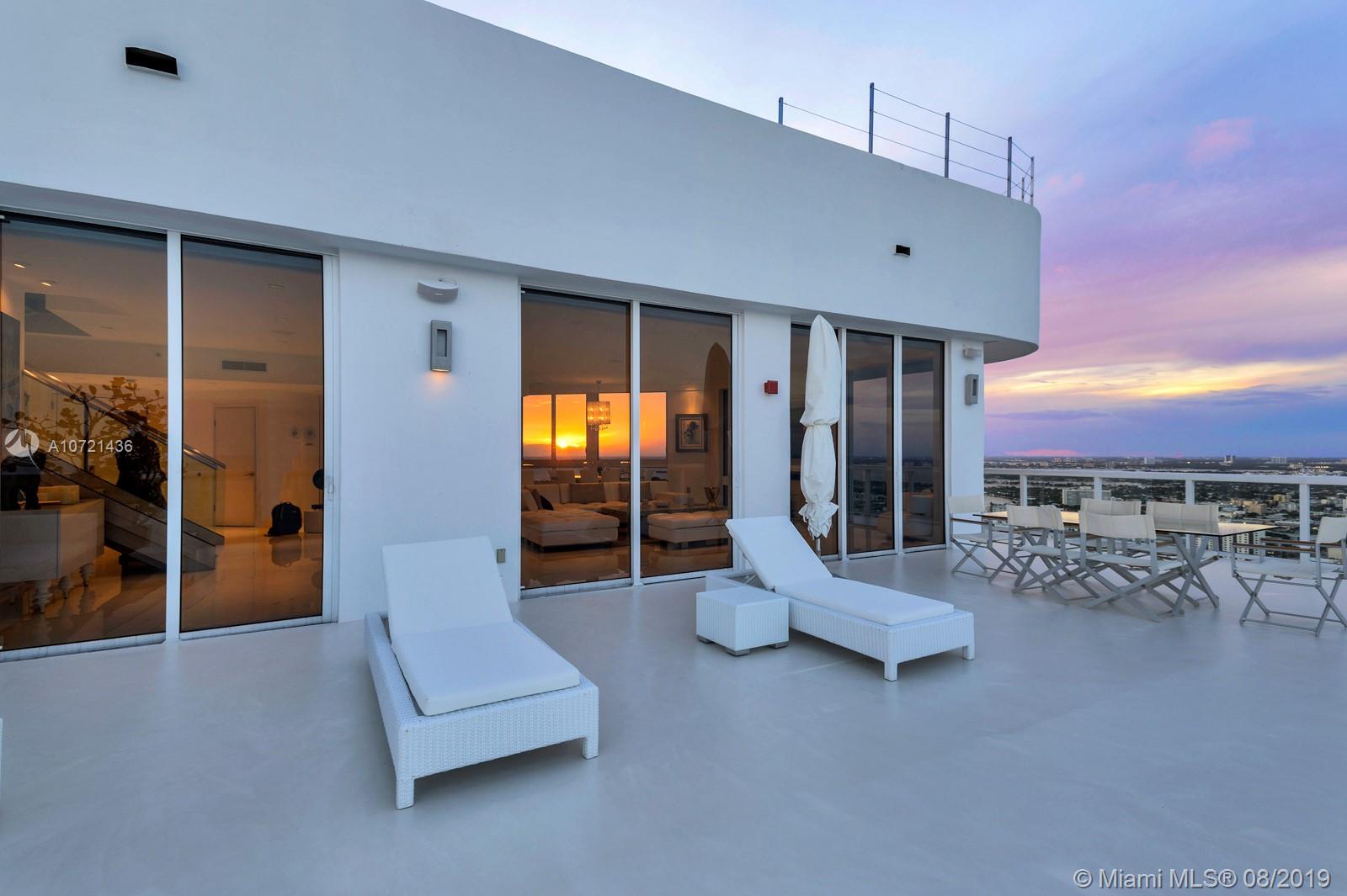 AKOYA CONDO - Residential