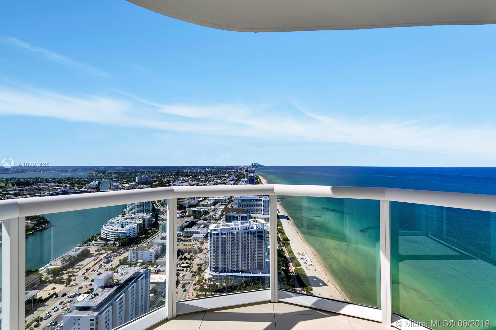 AKOYA CONDO - Residential