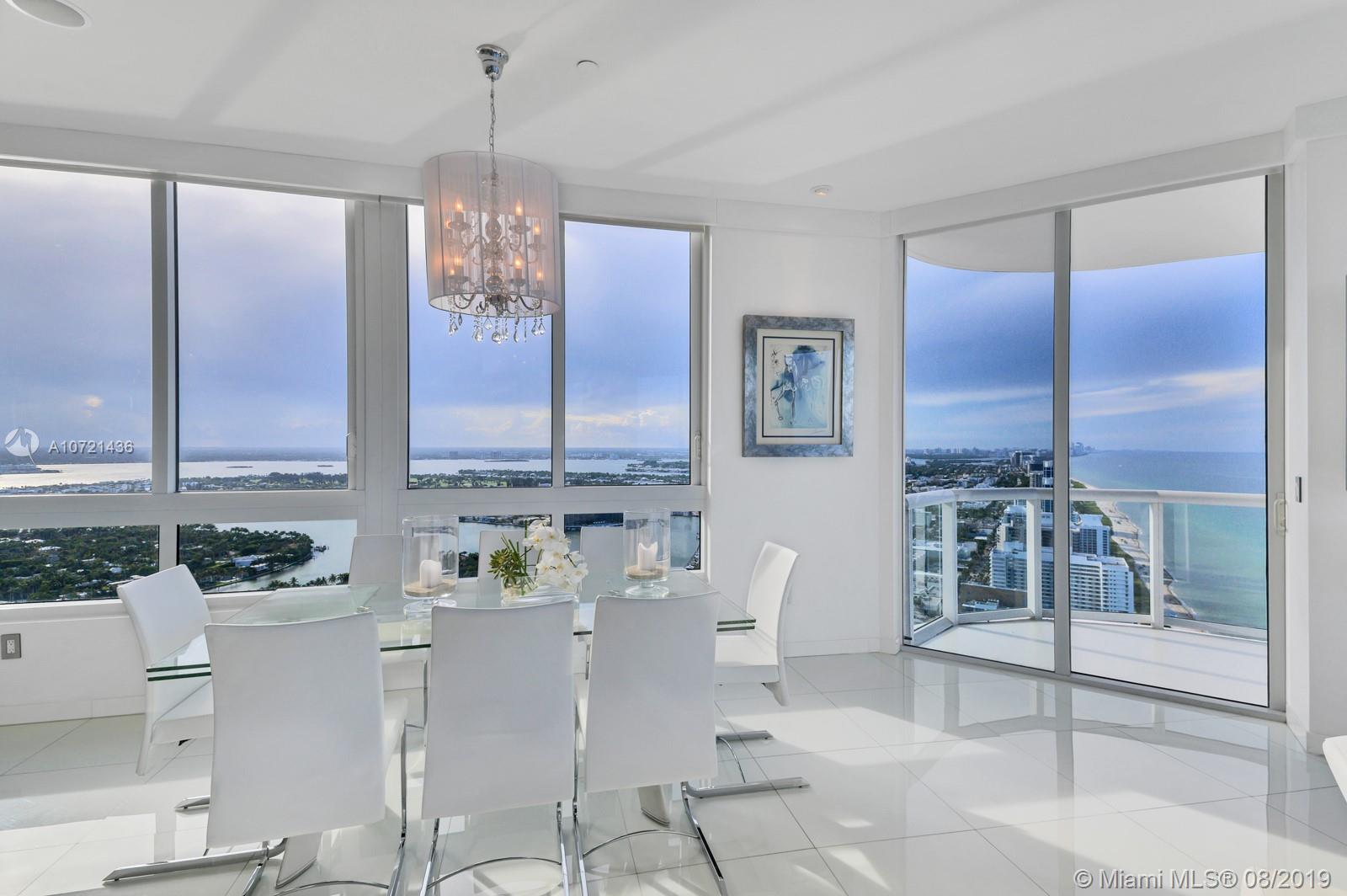 AKOYA CONDO - Residential