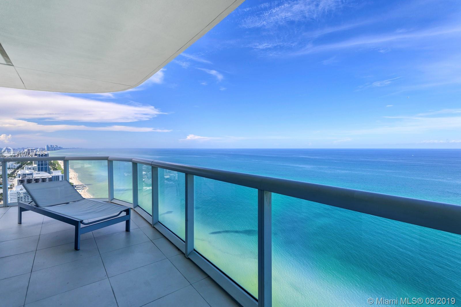 AKOYA CONDO - Residential