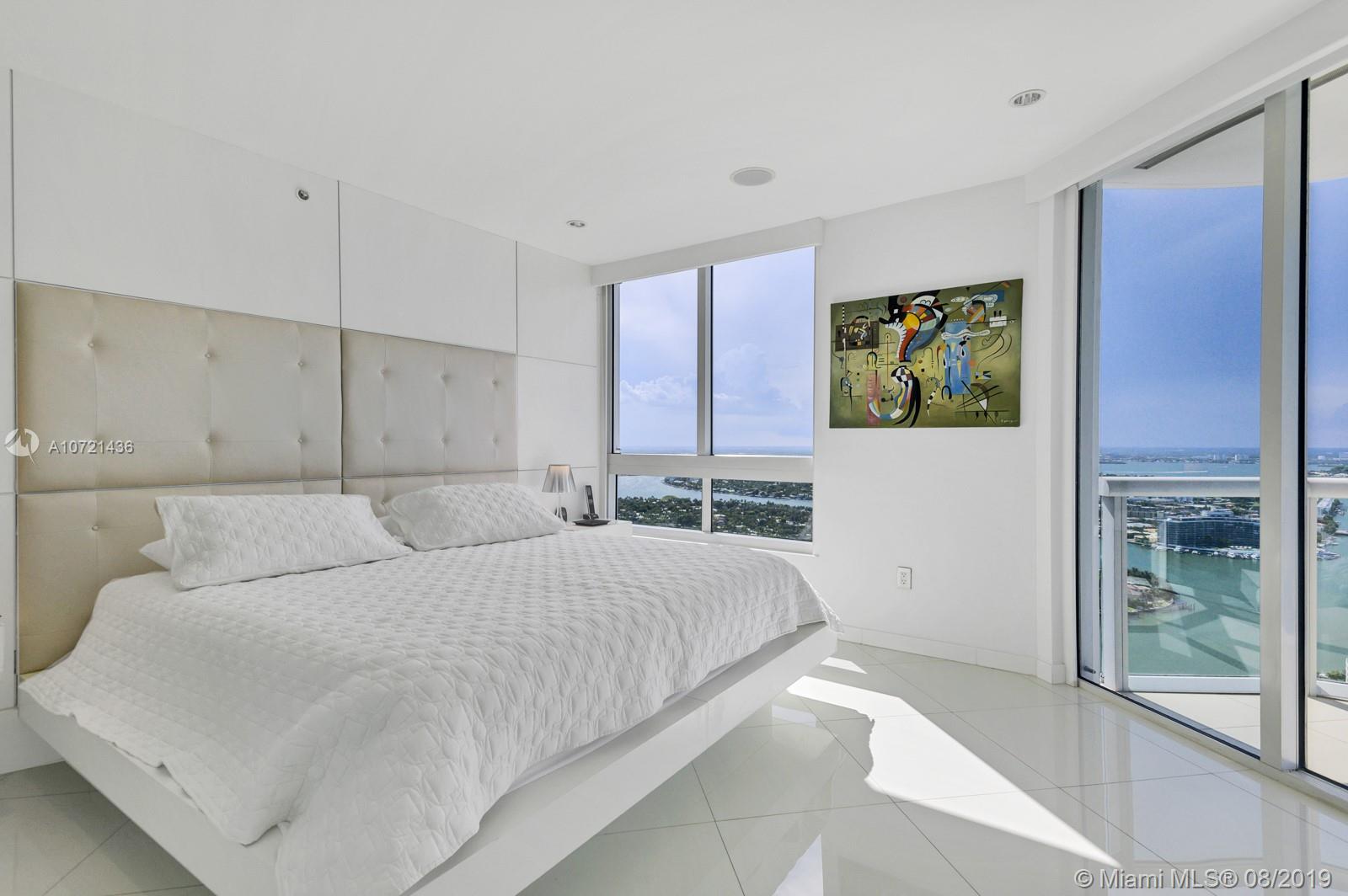 AKOYA CONDO - Residential