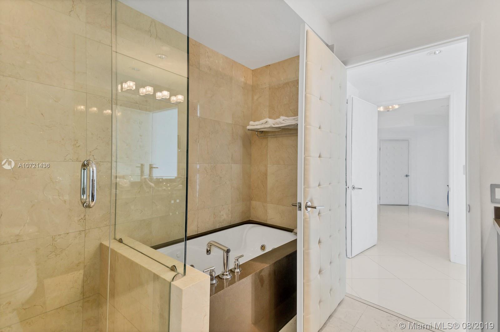 AKOYA CONDO - Residential