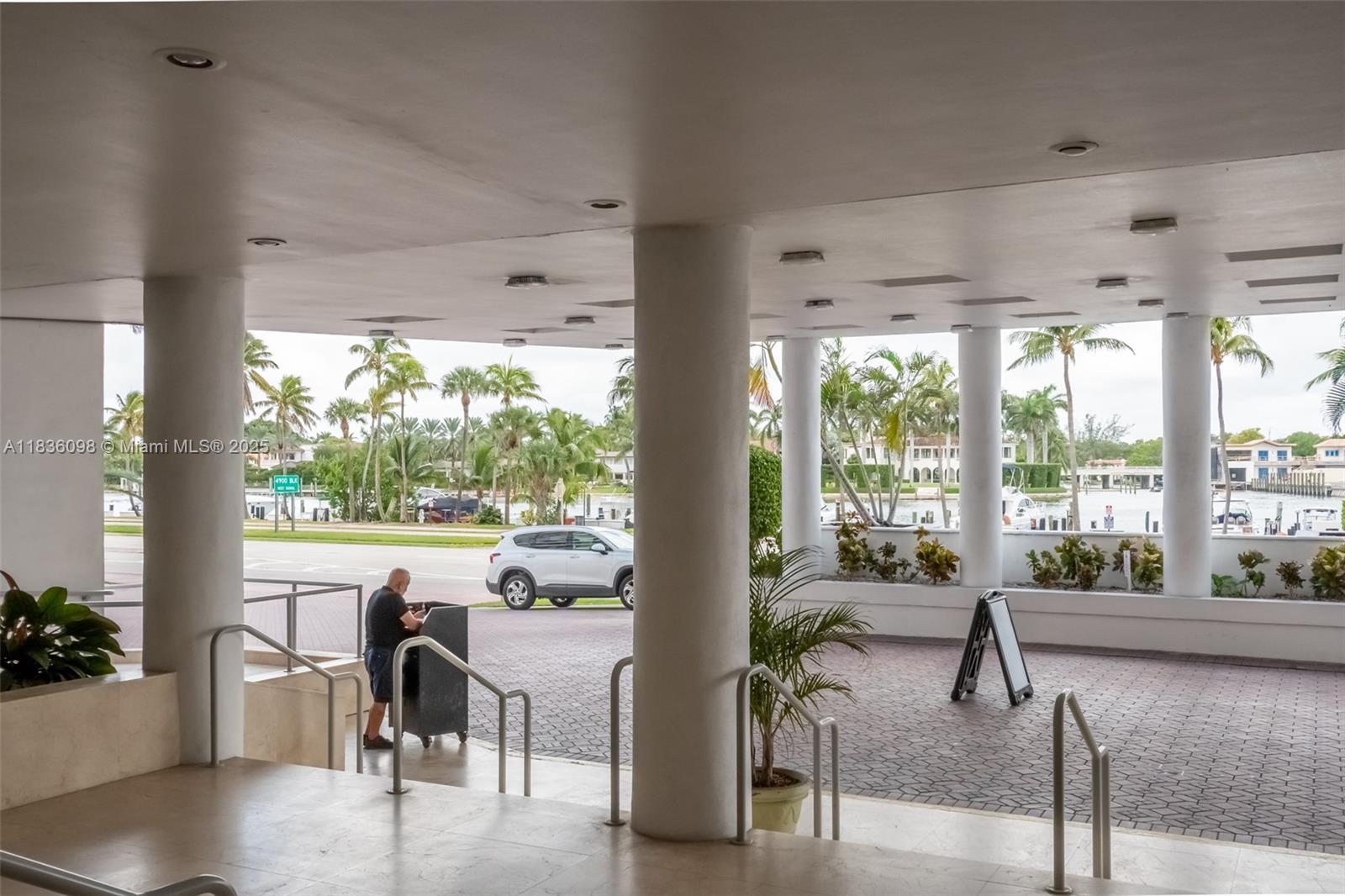 Carriage Club North - Residential