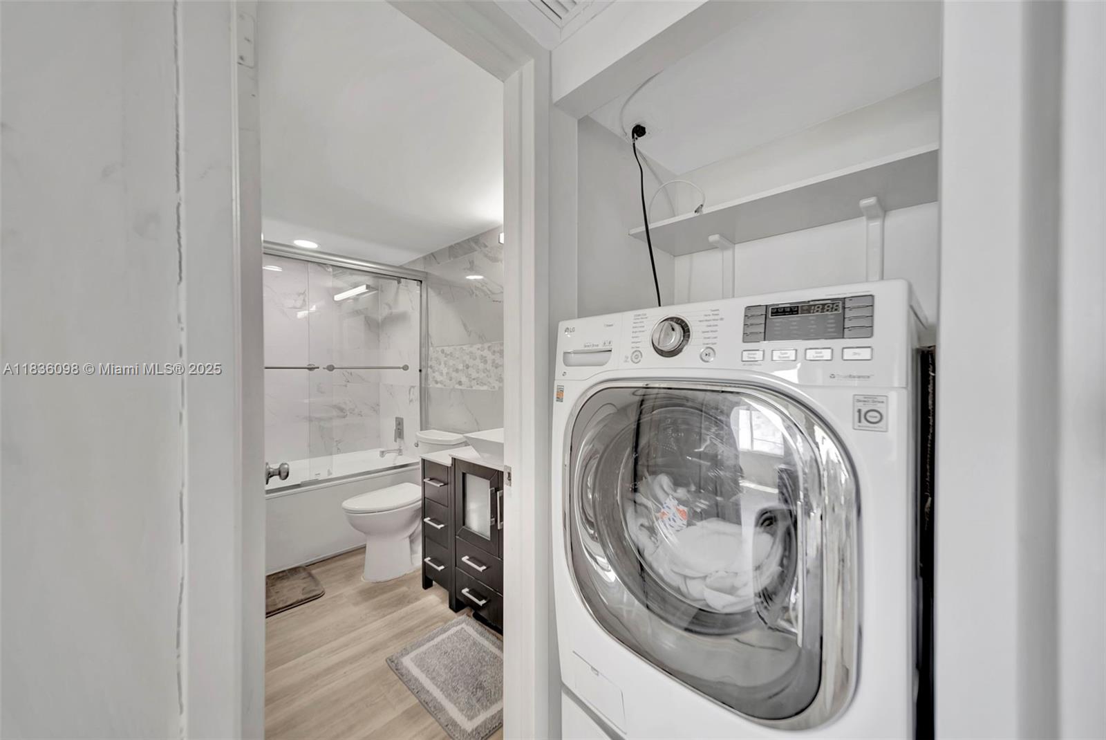 Carriage Club North - Residential