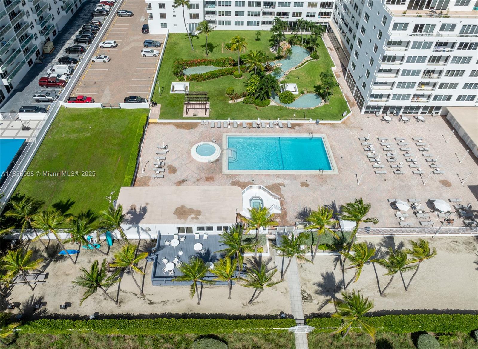 Carriage Club North - Residential