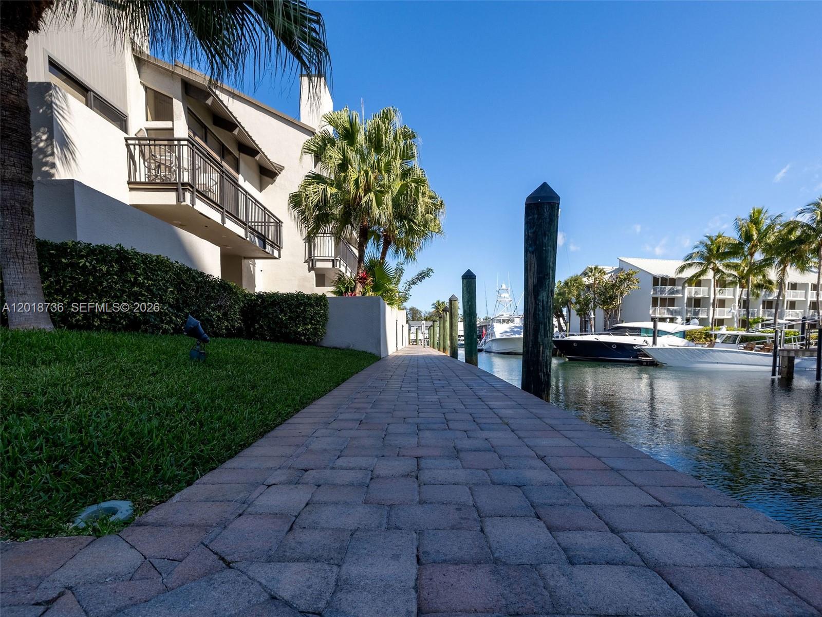 PORTSIDE YACHT CLUB CONDO - Residential