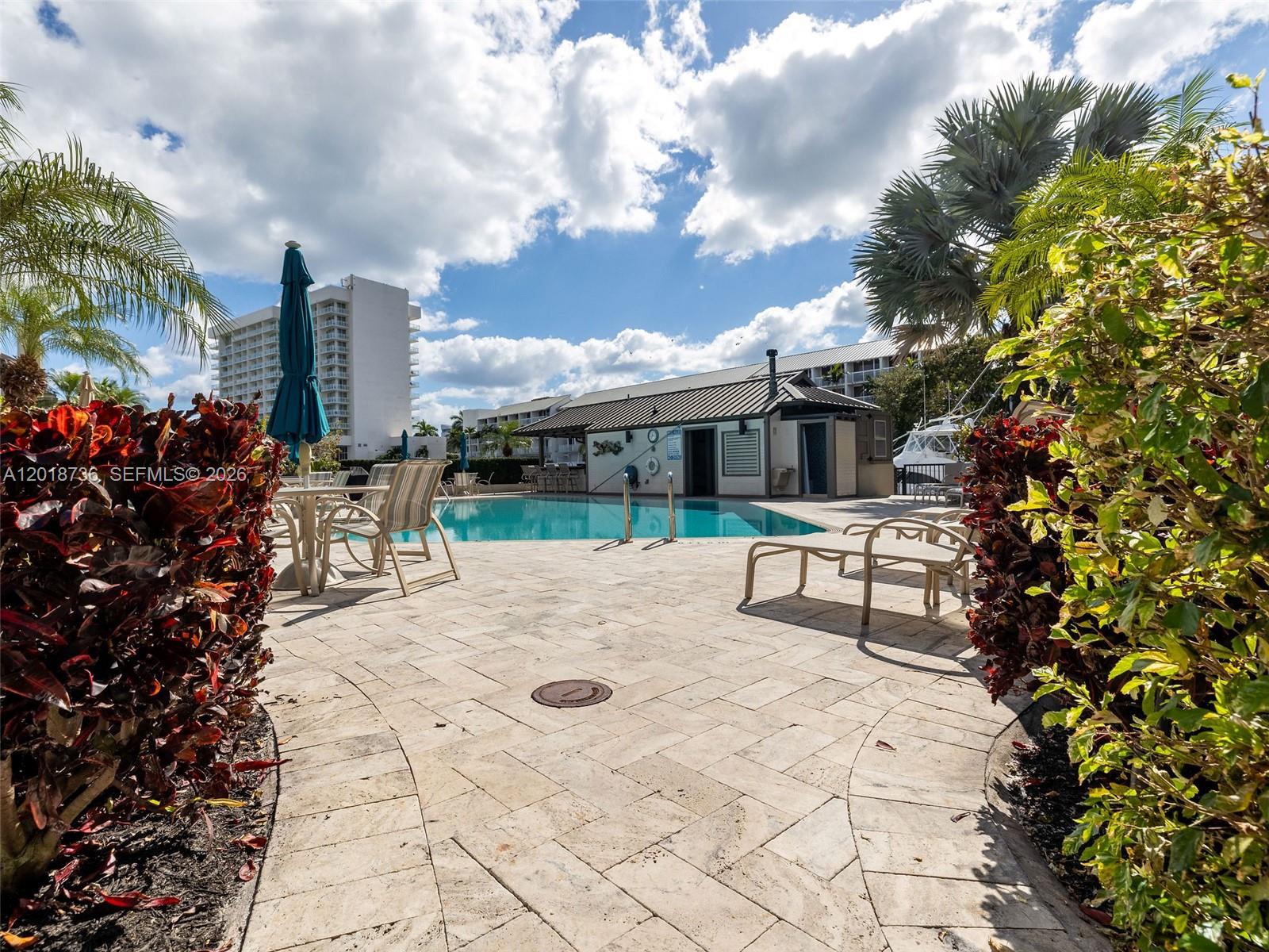 PORTSIDE YACHT CLUB CONDO - Residential